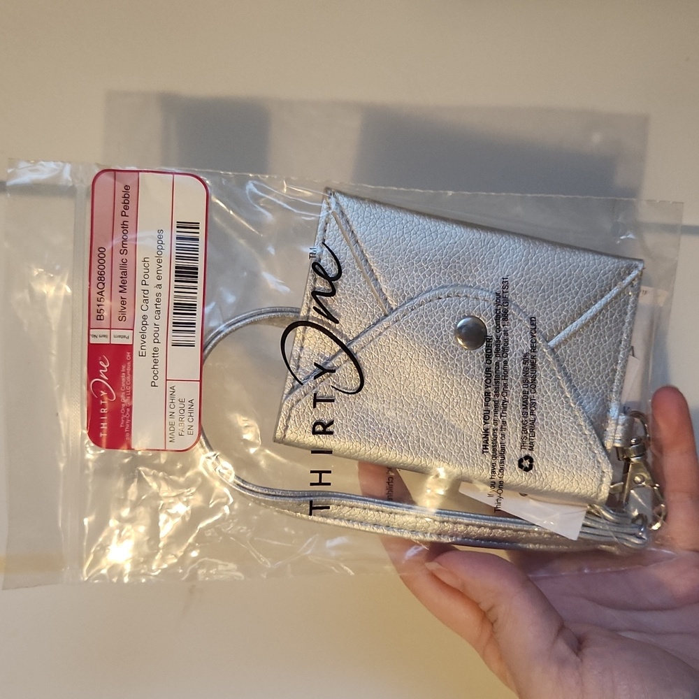 Thirty-one envelope card pouch